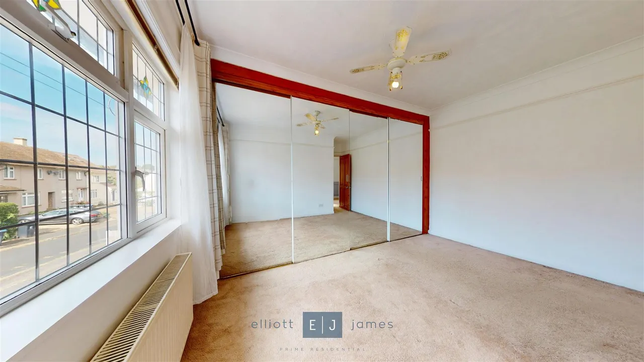 Parkmead, Loughton, IG10, photo 9