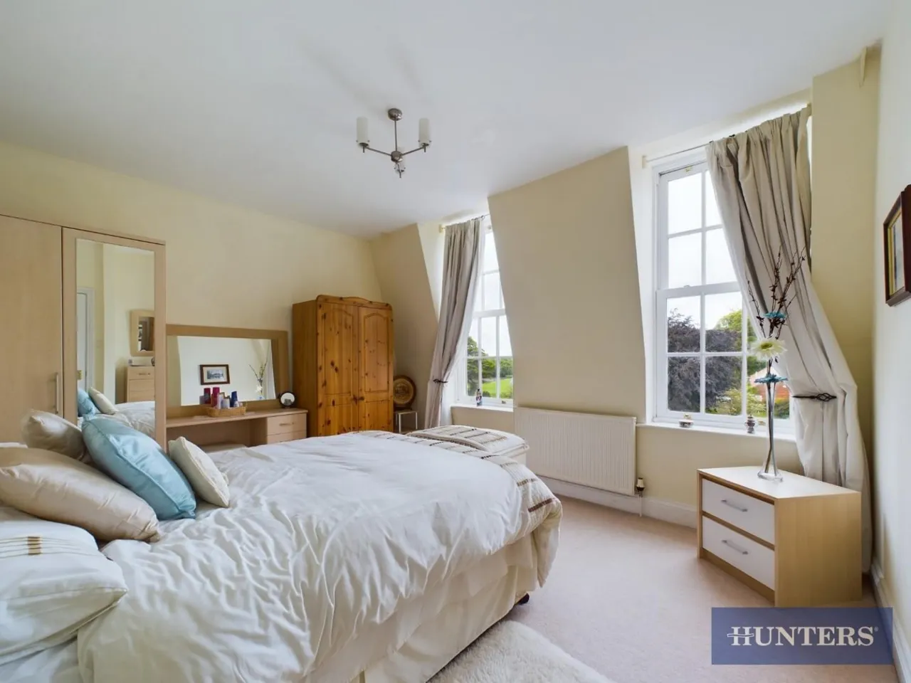 Hall Park Road, South Wing, YO14, photo 3
