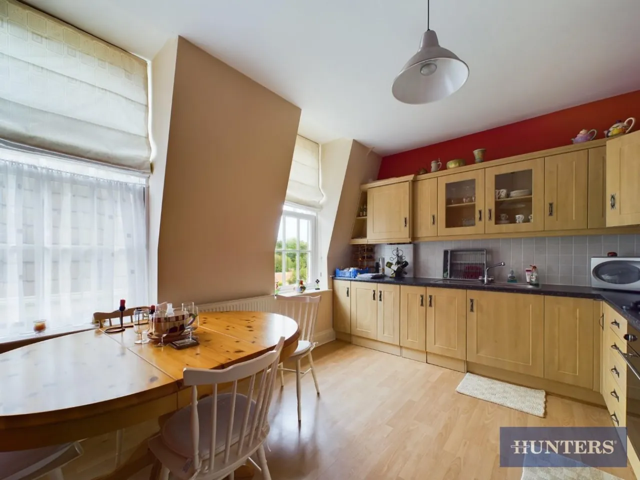Hall Park Road, South Wing, YO14, photo 2