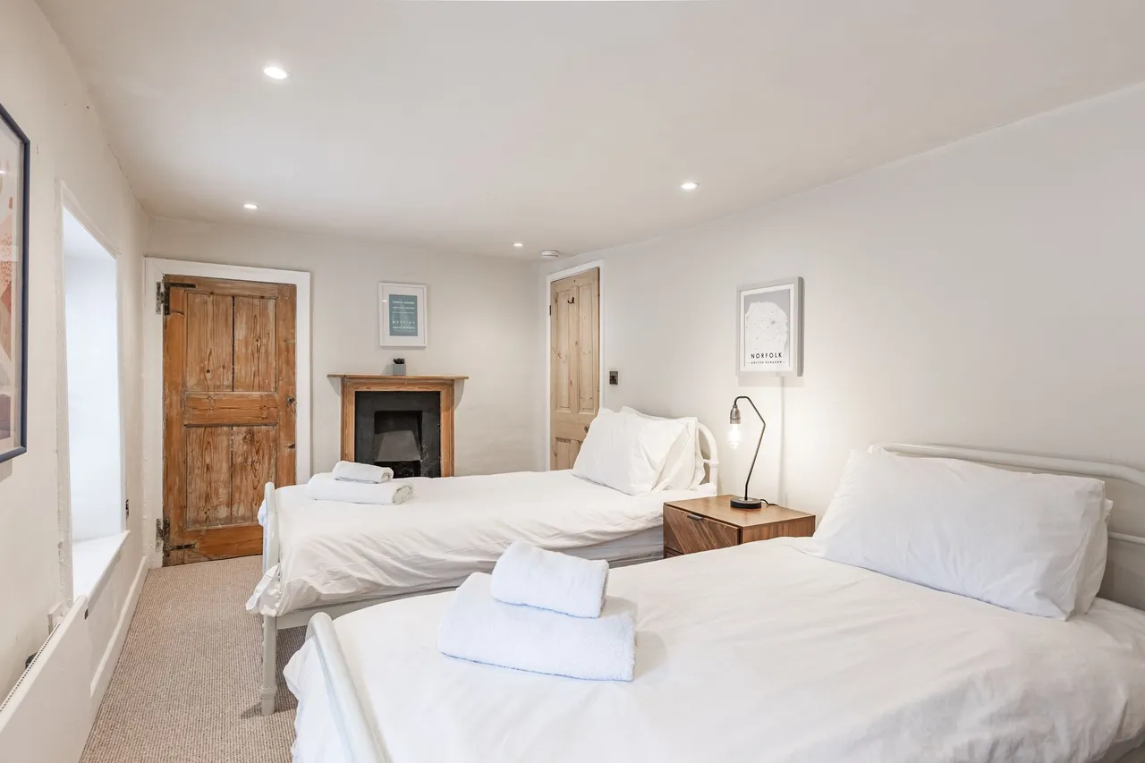 Characterful Cottage in Docking, photo 4