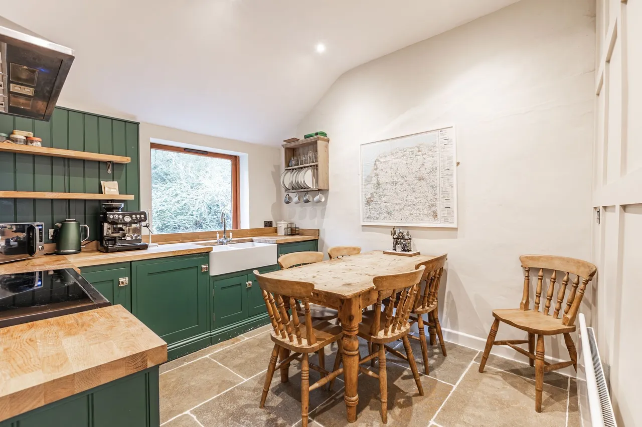Characterful Cottage in Docking, photo 8