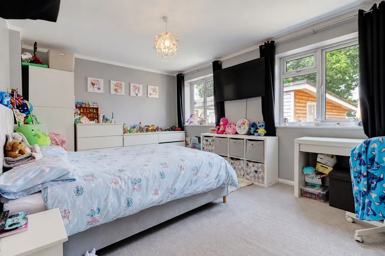 Rutland Avenue, High Wycombe, HP12, photo 6