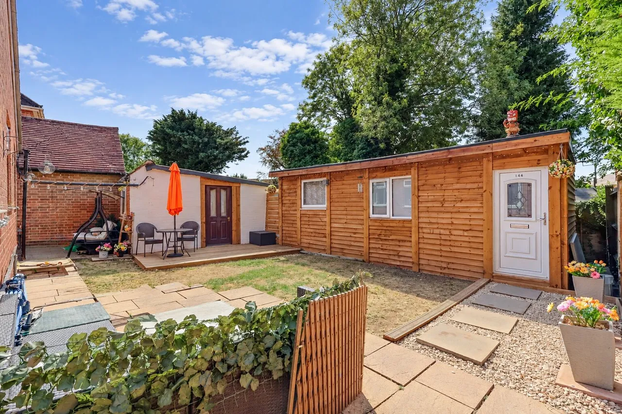 Rutland Avenue, High Wycombe, HP12, photo 2