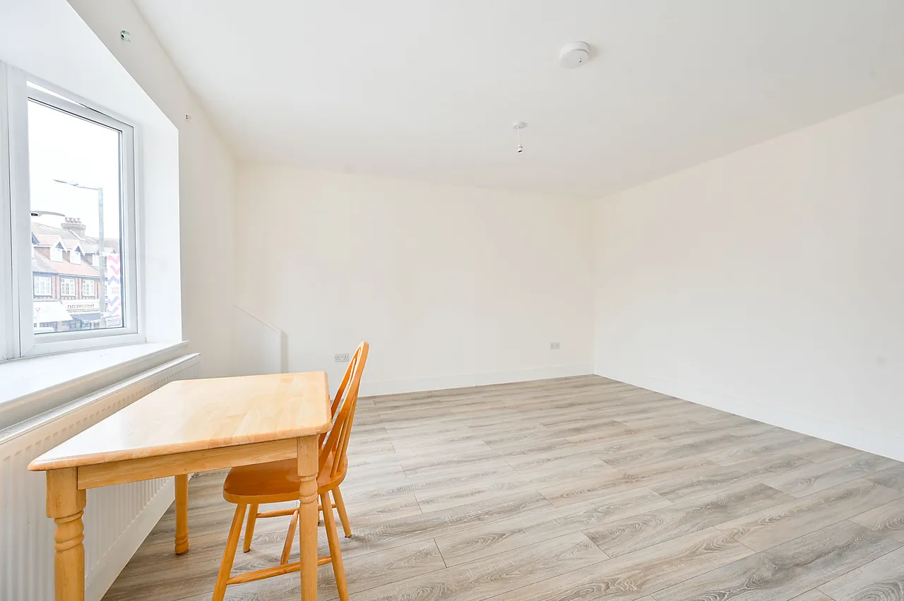 New Malden, KT3, photo 4