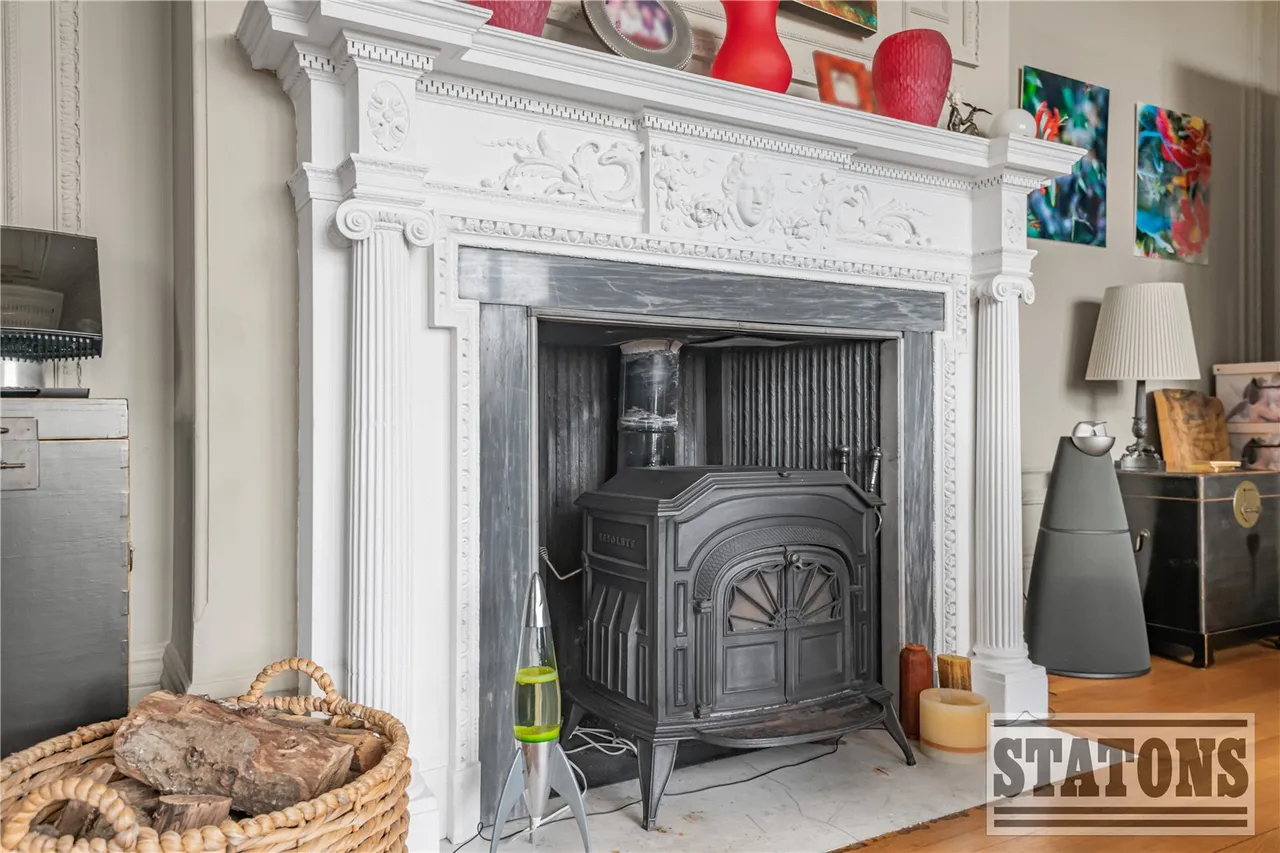 Robins Nest Hill, Little Berkhamsted, Hertfordshire, SG13 8LS, photo 12