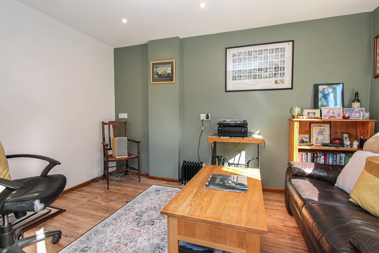 Farnborough Road, Farnborough, GU14 7JJ, photo 14