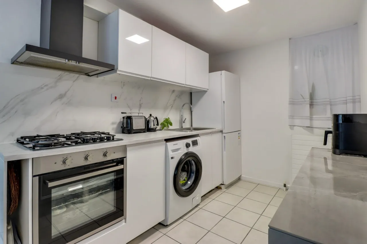 Robert Street, NW1, photo 7