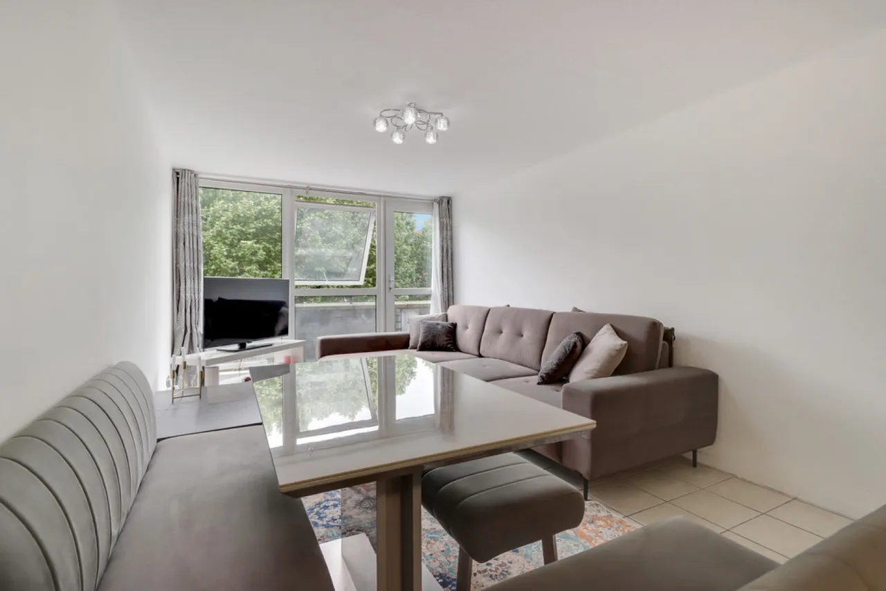 Robert Street, NW1, photo 2