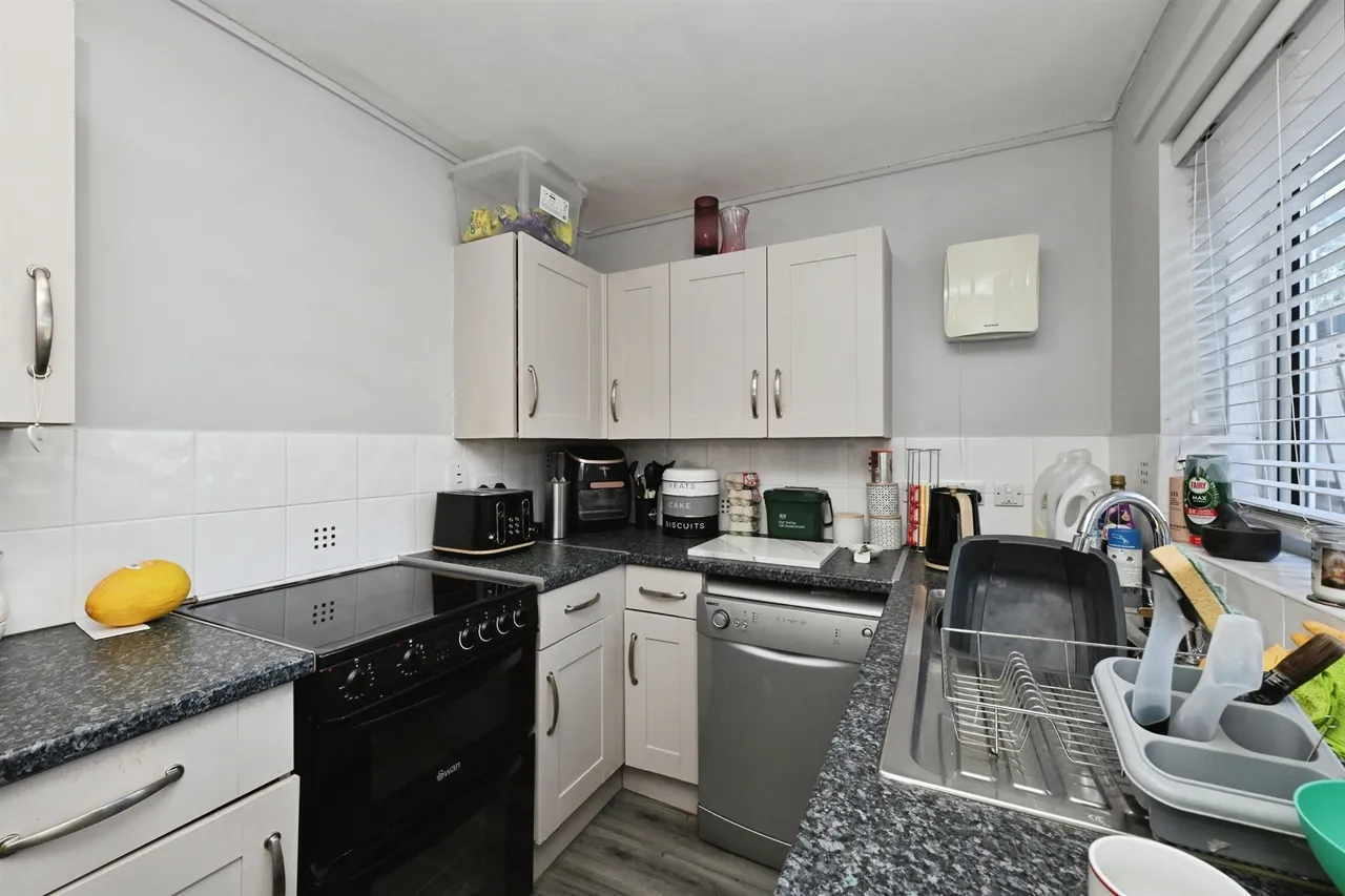 Chapelfields, Stanstead Abbotts, SG12, photo 7