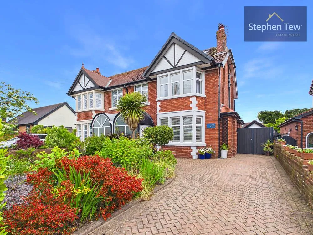 4 bed house for sale, Highcross Road, Poulton-Le-Fylde, FY6