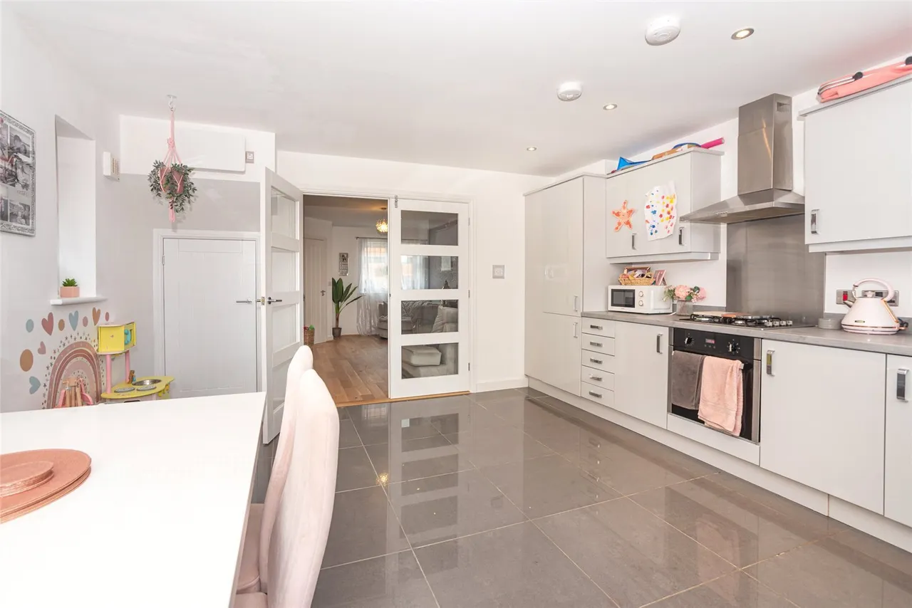 Gwel Y Llan, Caernarfon, LL55, photo 12