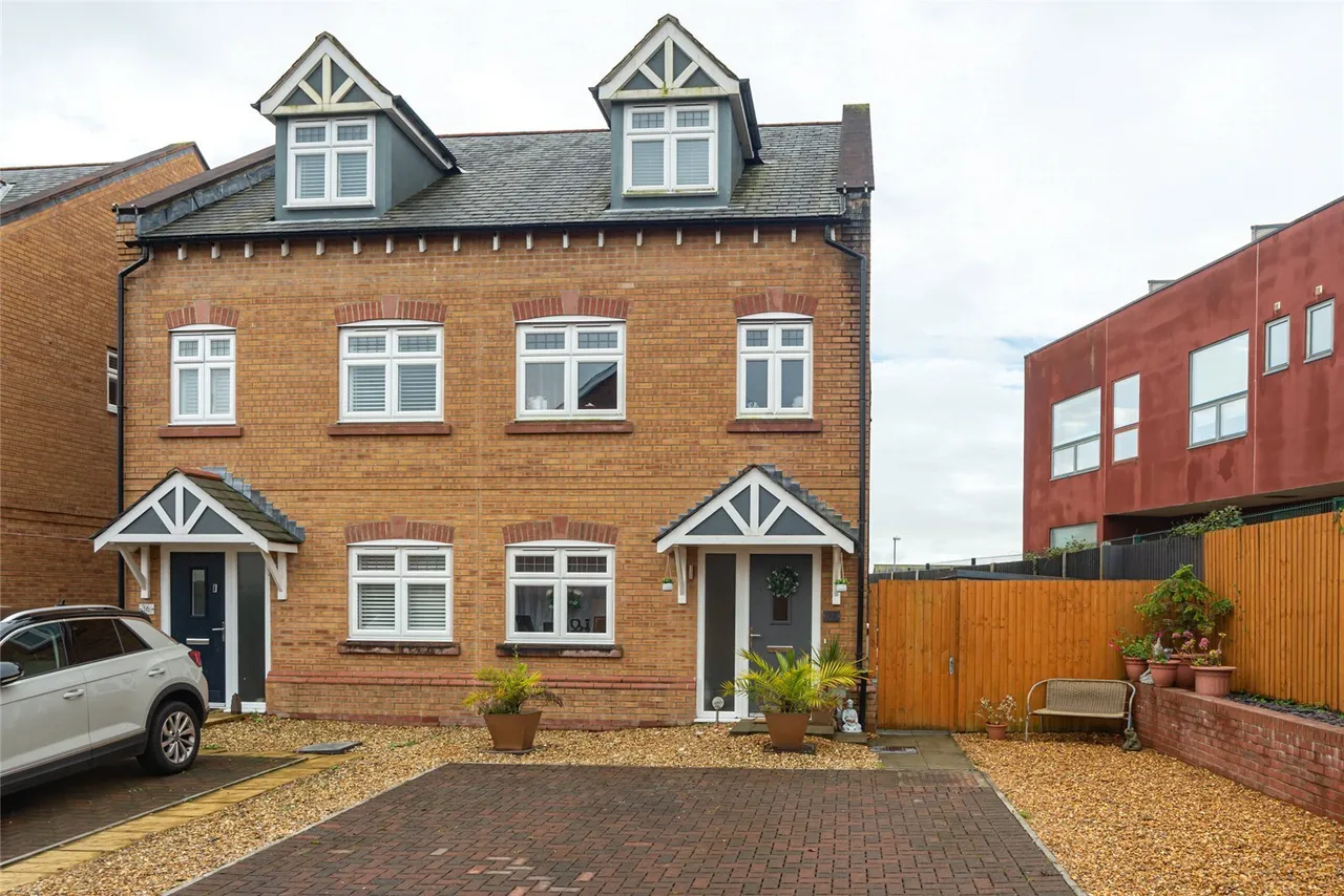 3 bed house for sale, Gwel Y Llan, Caernarfon, LL55