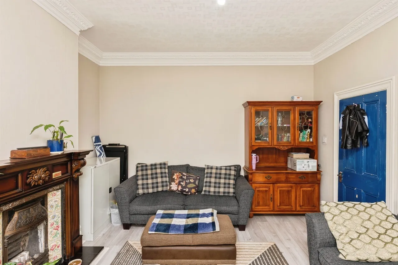 Ashwell Road, Manningham, Bradford, photo 7