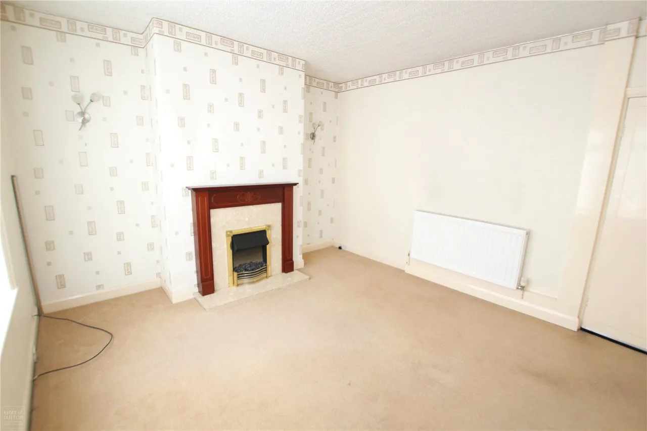 Minerva Street, Huddersfield, HD4, photo 7