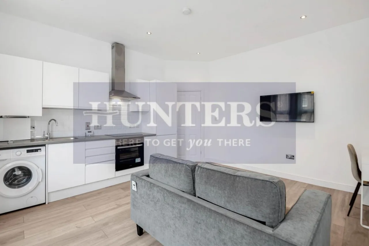 Sumatra Road, London, NW6, photo 6