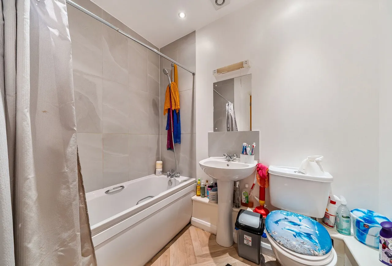 London Road, London, SW16 4EH, photo 10