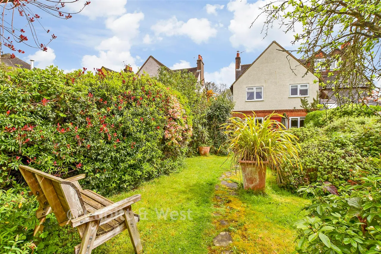 Stane Street, Ockley, RH5, photo 15