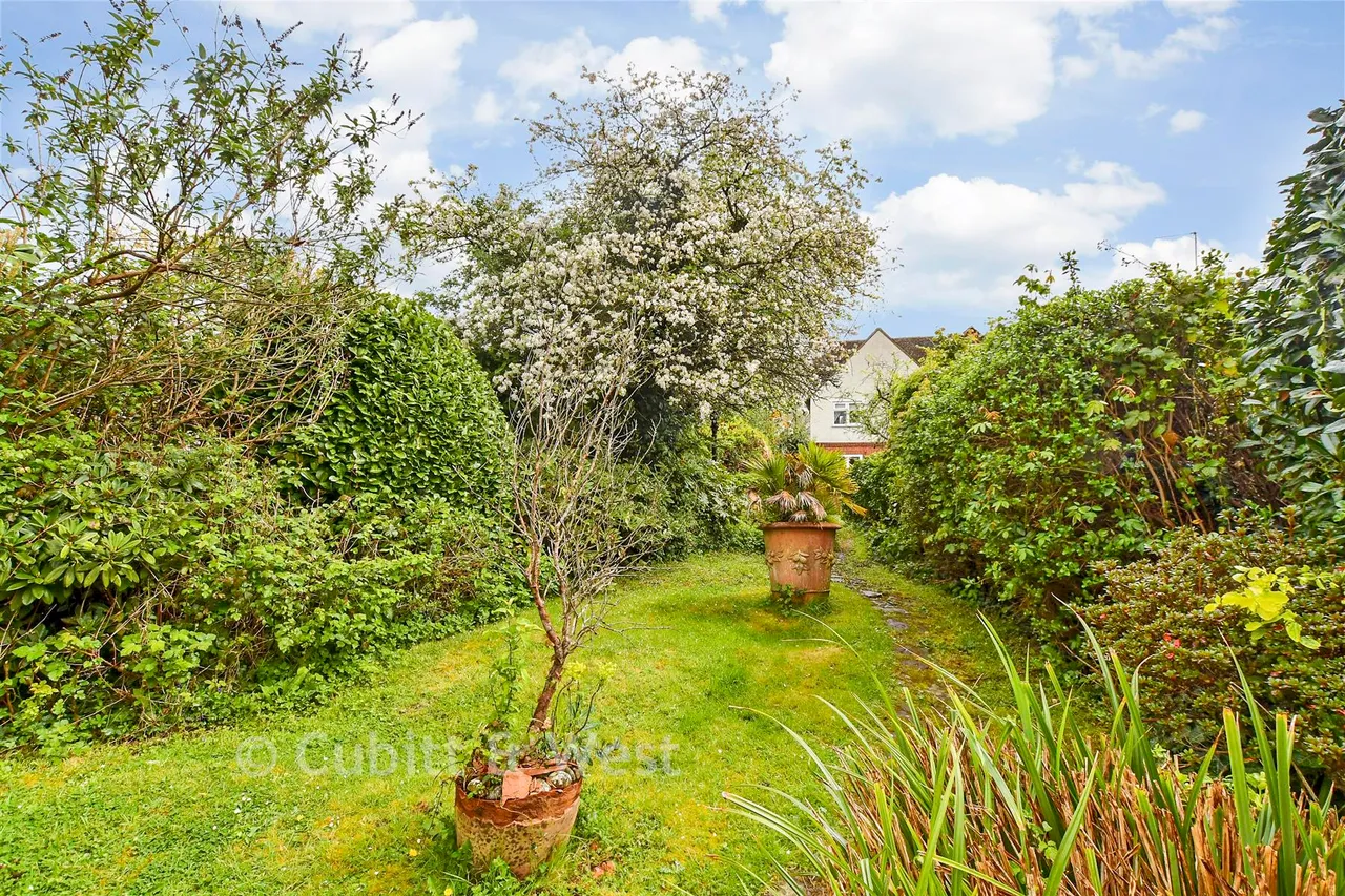 Stane Street, Ockley, RH5, photo 17