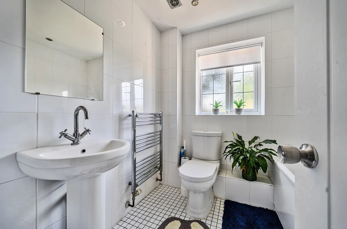 Thakeham, RH20 3EH, photo 11