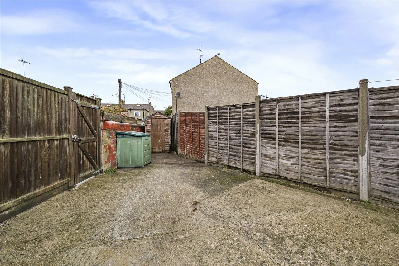 Stanhope Road, Swanscombe, DA10, photo 15