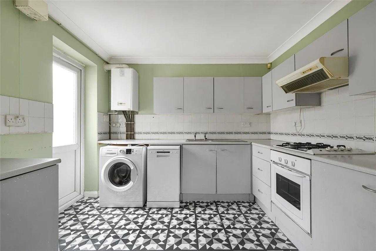 Stanhope Road, Swanscombe, DA10, photo 14