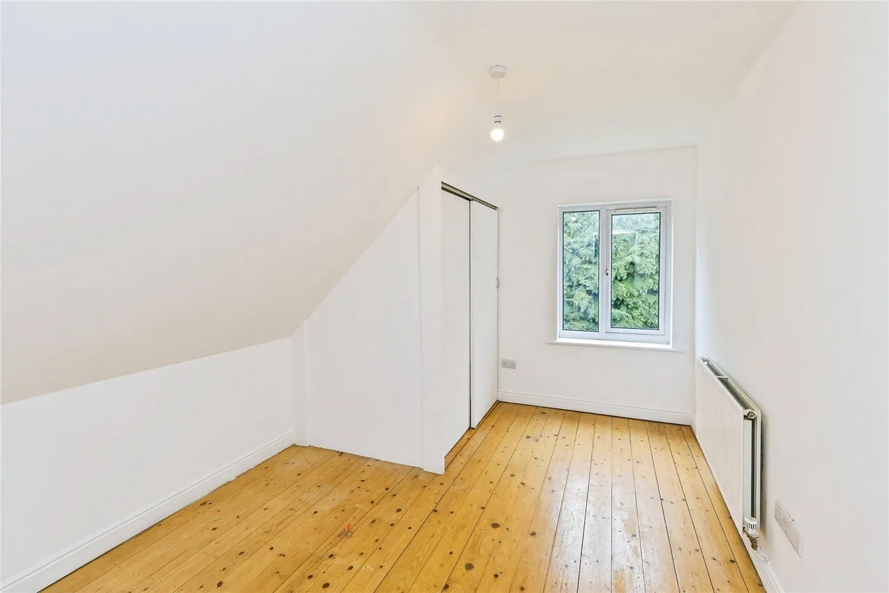 Whiteway Drive, Gresford, LL12, photo 13