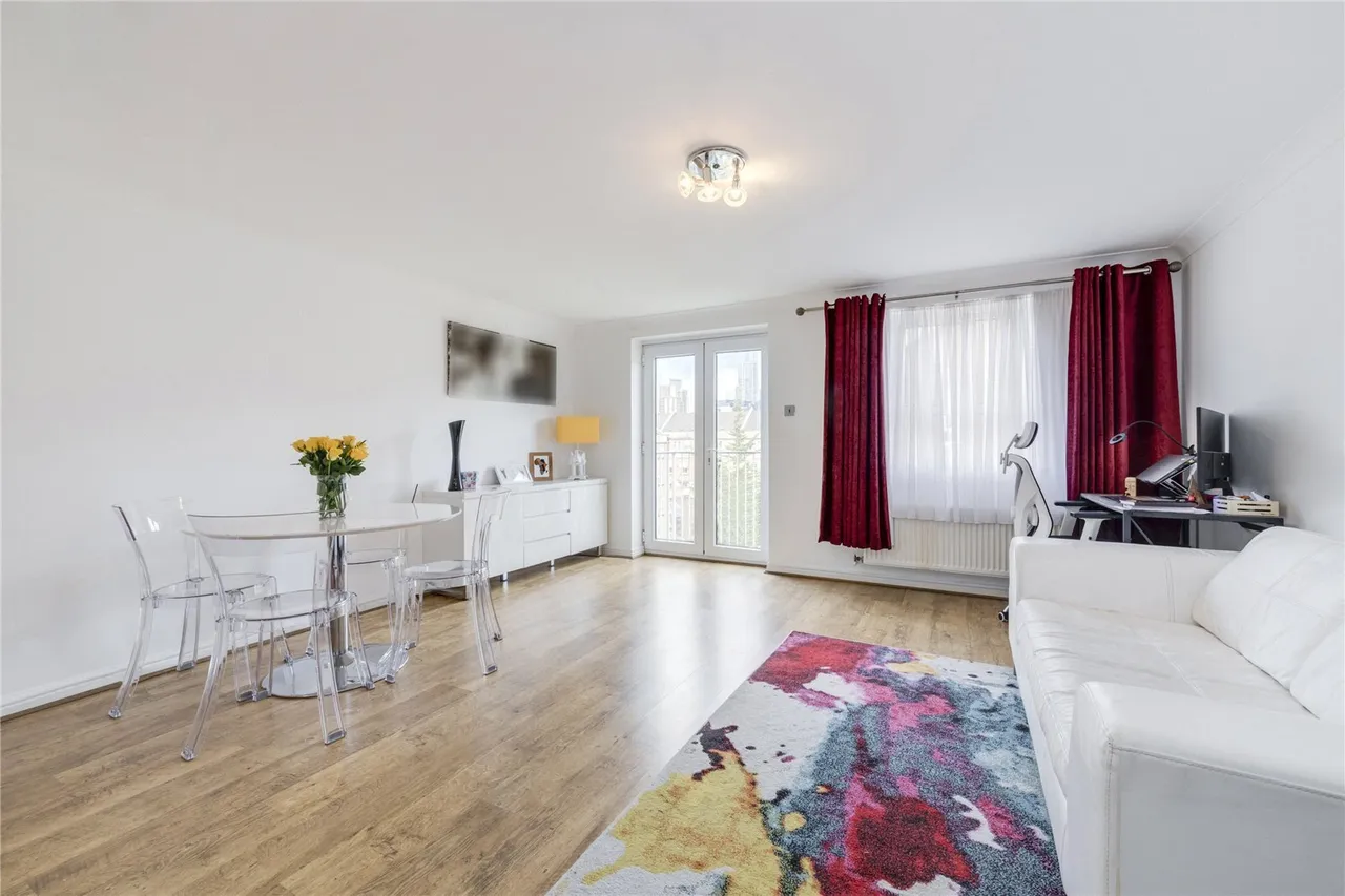 Schooner Close, London, E14, photo 10