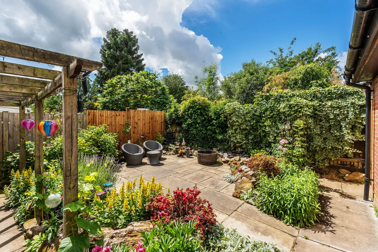 Barnfield Way, Hurst Green, RH8, photo 8