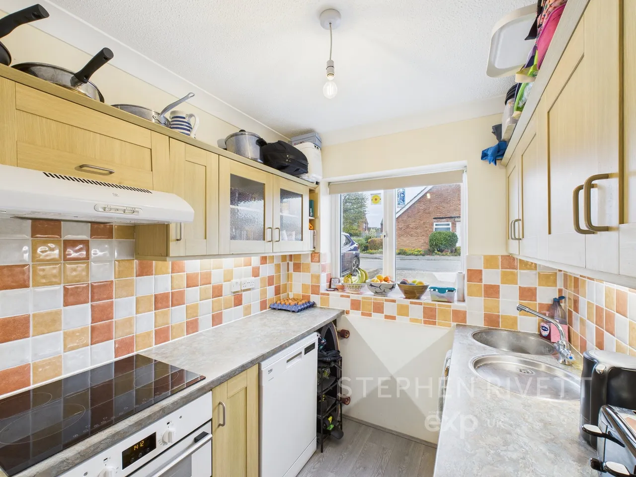 Winchester Close, Stowmarket, photo 5