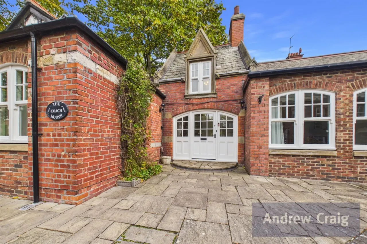 The Coach House, Westoe Village, NE33, photo 28