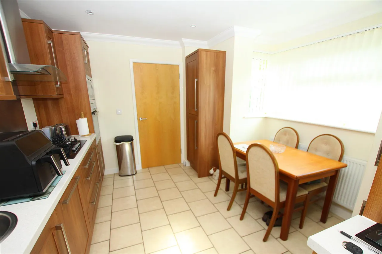 Linden Road, Bournemouth, photo 4