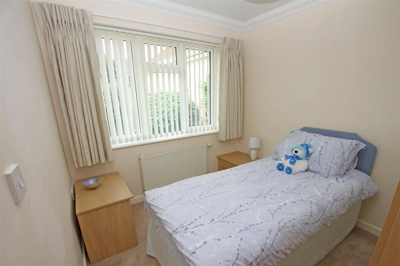 Linden Road, Bournemouth, photo 8