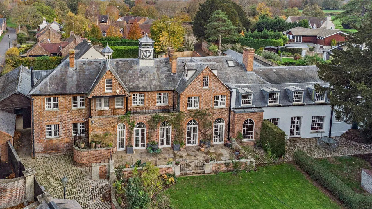9 bed property for sale — Aston Rowant, Watlington, Oxfordshire, OX49 5ST
