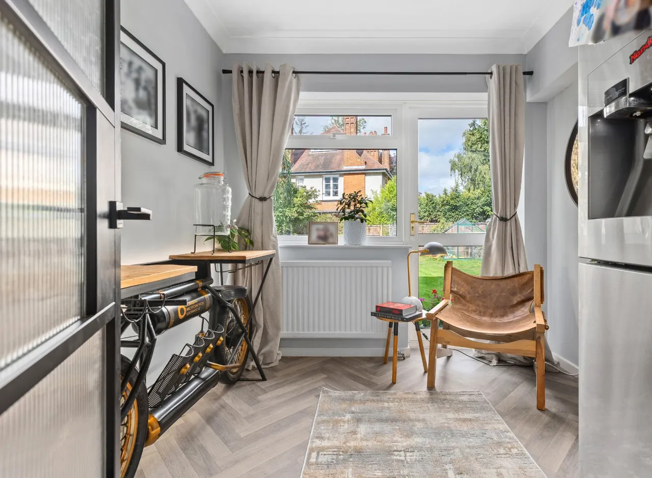 Woodfield Road, Stevenage, SG1, photo 9