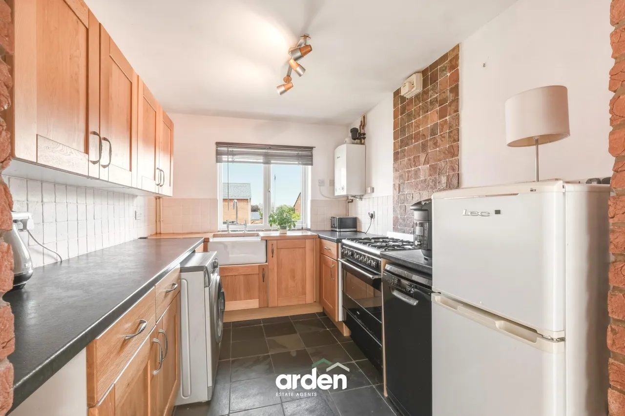 Manor Mews, Studley, B80, photo 5