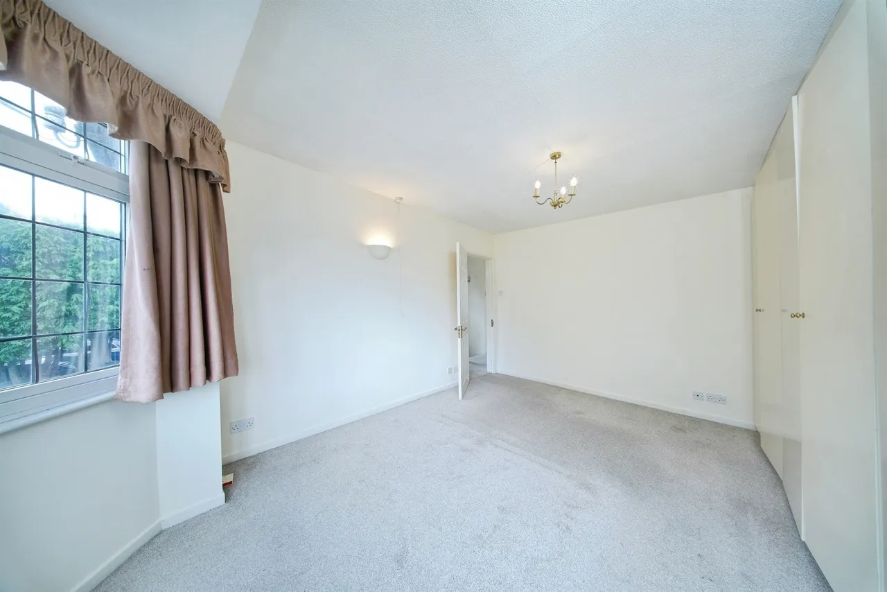 Lode Lane, Solihull, B91, photo 16