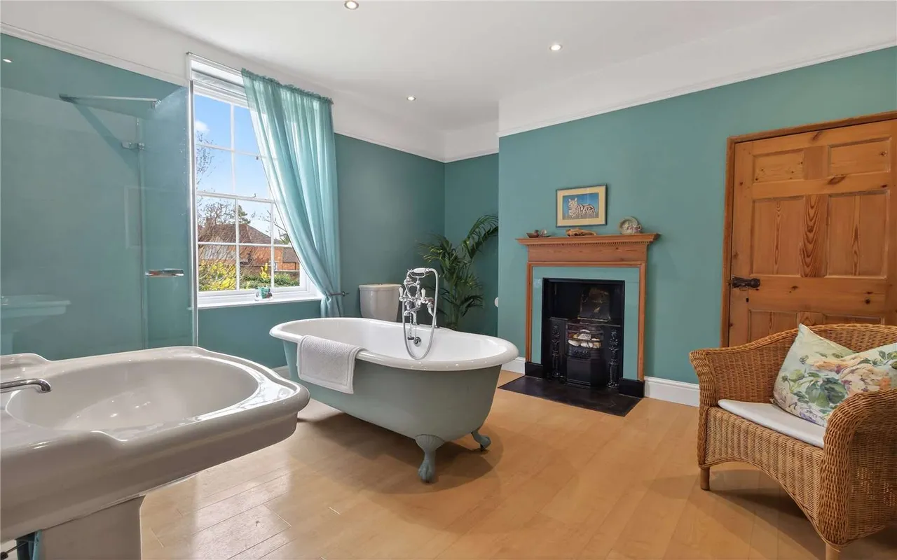 South Street, Caistor, LN7, photo 17