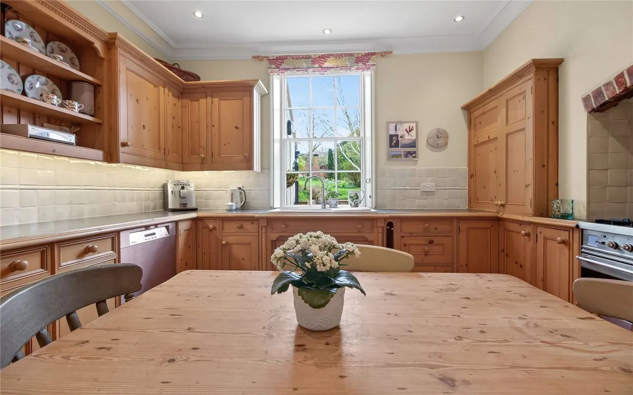 South Street, Caistor, LN7, photo 7