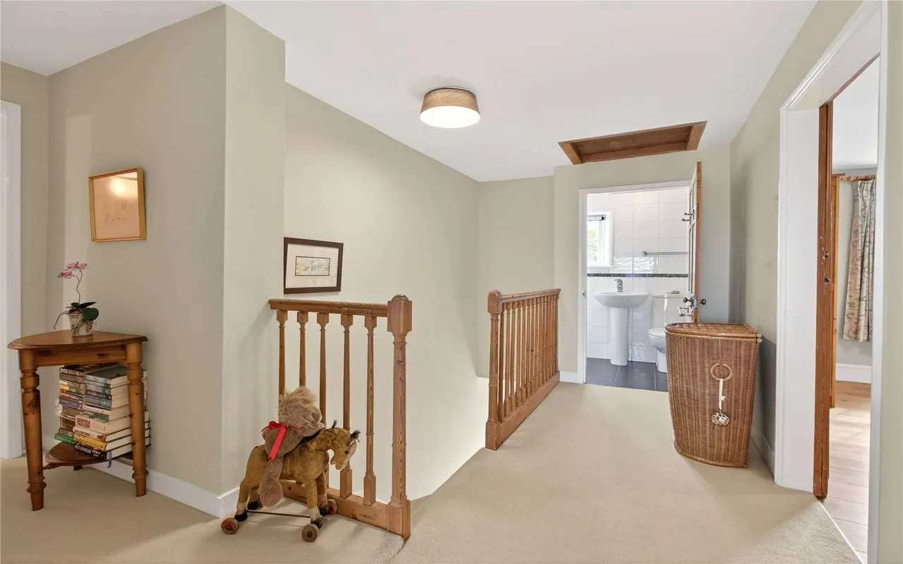 South Street, Caistor, LN7, photo 11