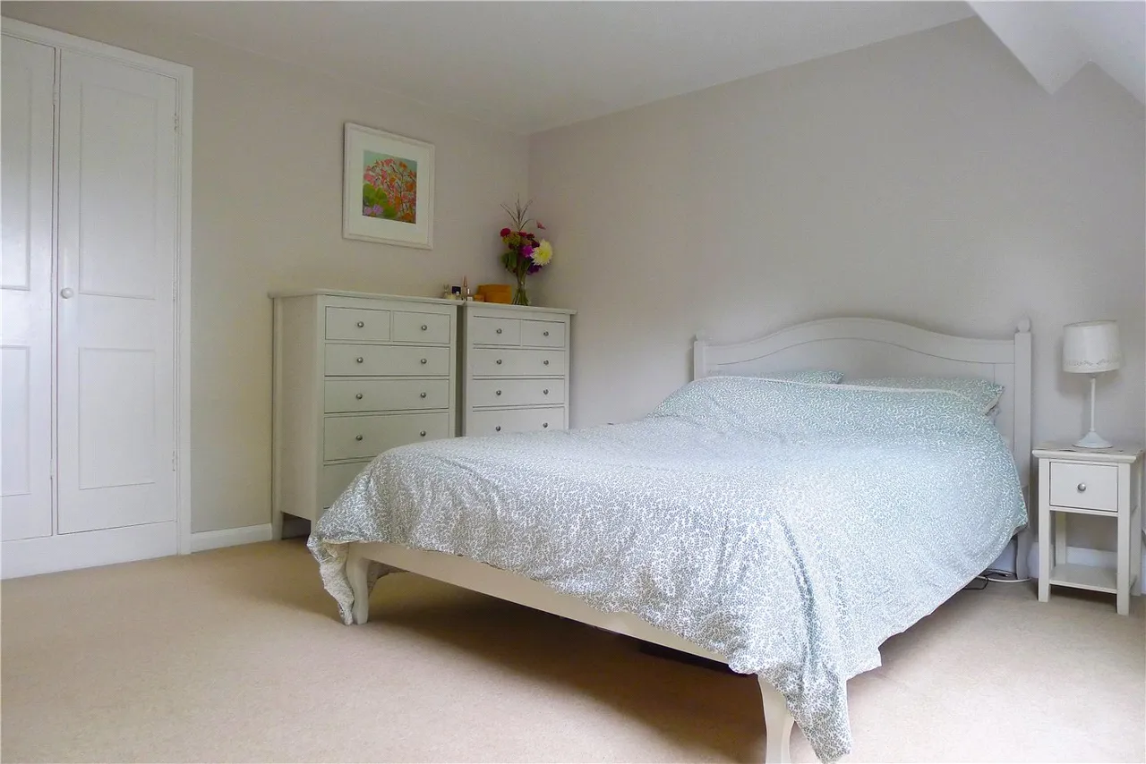 Stoner Hill Road, Froxfield, Petersfield, GU32, photo 8