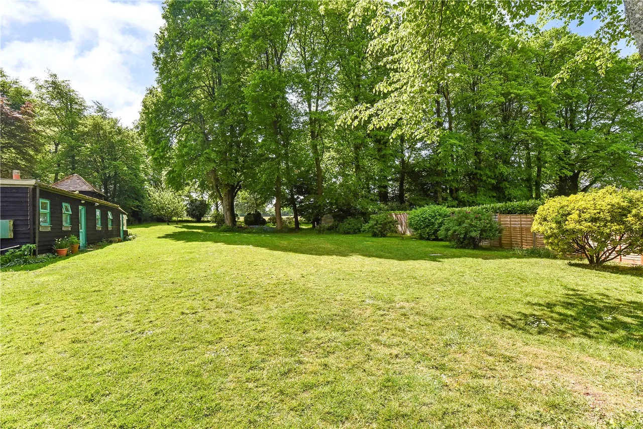 Stoner Hill Road, Froxfield, Petersfield, GU32, photo 4