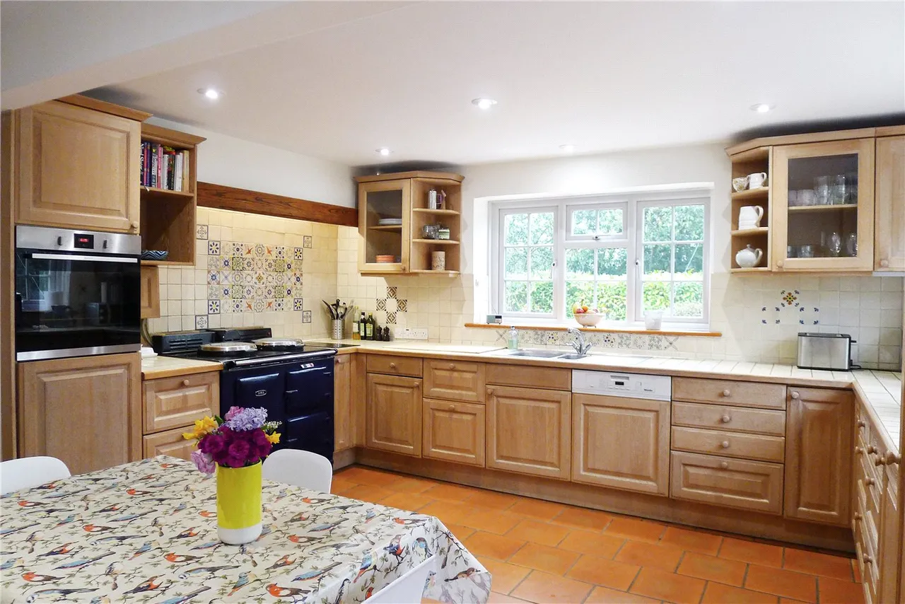 Stoner Hill Road, Froxfield, Petersfield, GU32, photo 5