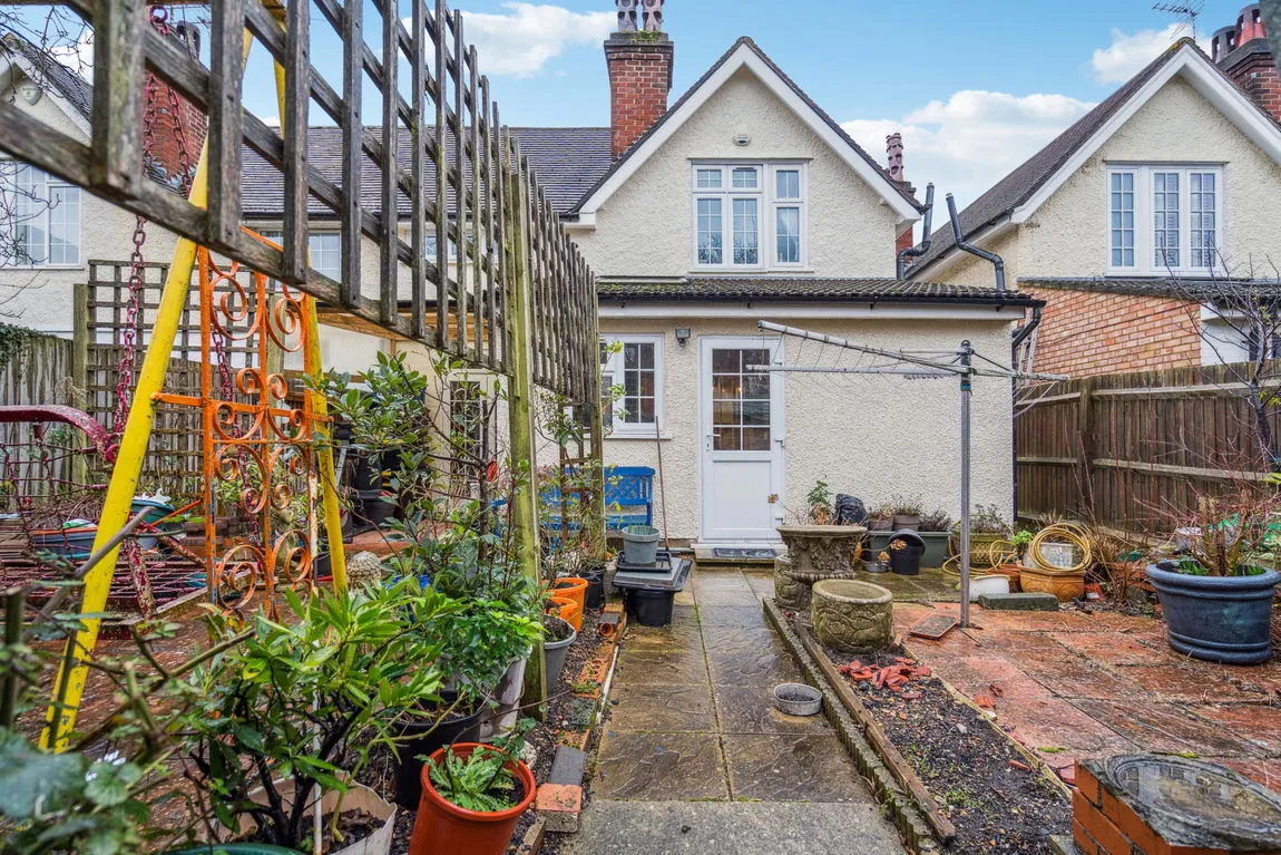 Marsh Road, Pinner, HA5, photo 14