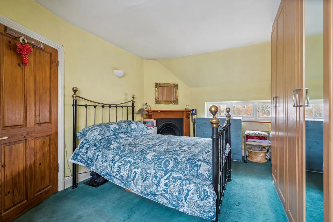 Marsh Road, Pinner, HA5, photo 8