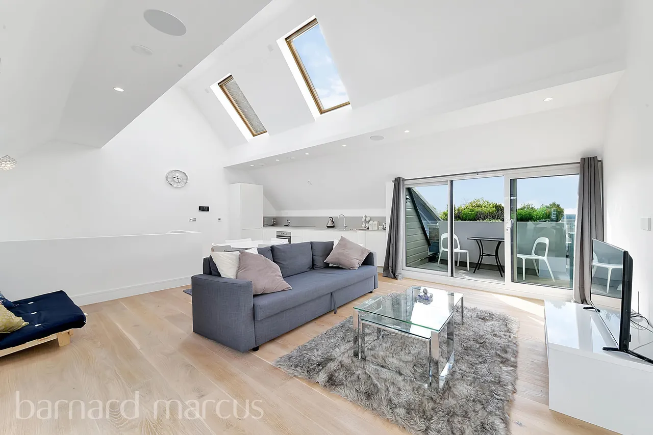 1 bed flat to rent, Ealing Green, Ealing, W5