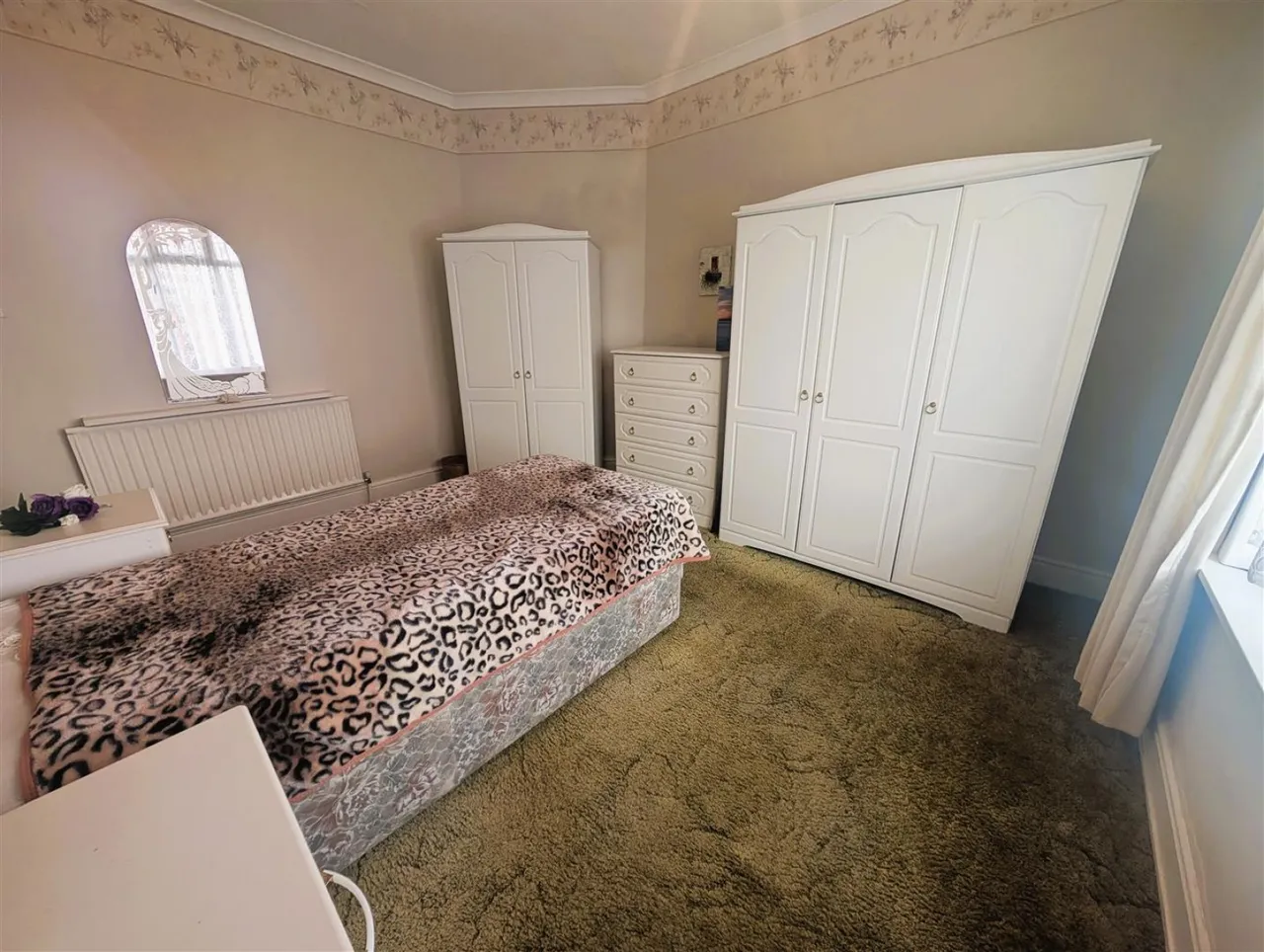 Stourbridge Road, Halesowen, photo 14