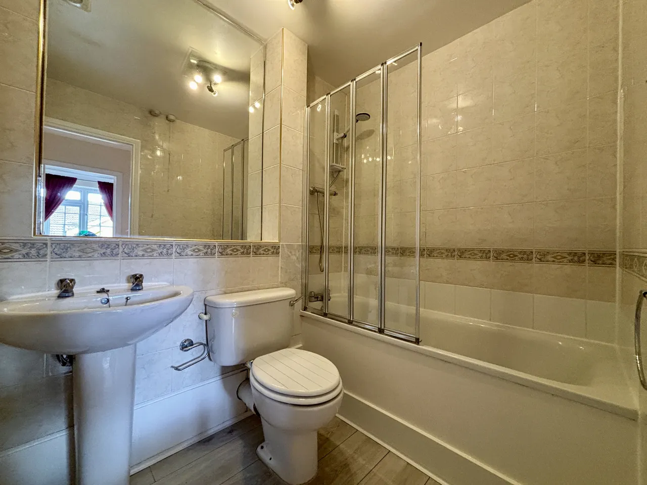 Hanson Close, BR3, photo 2
