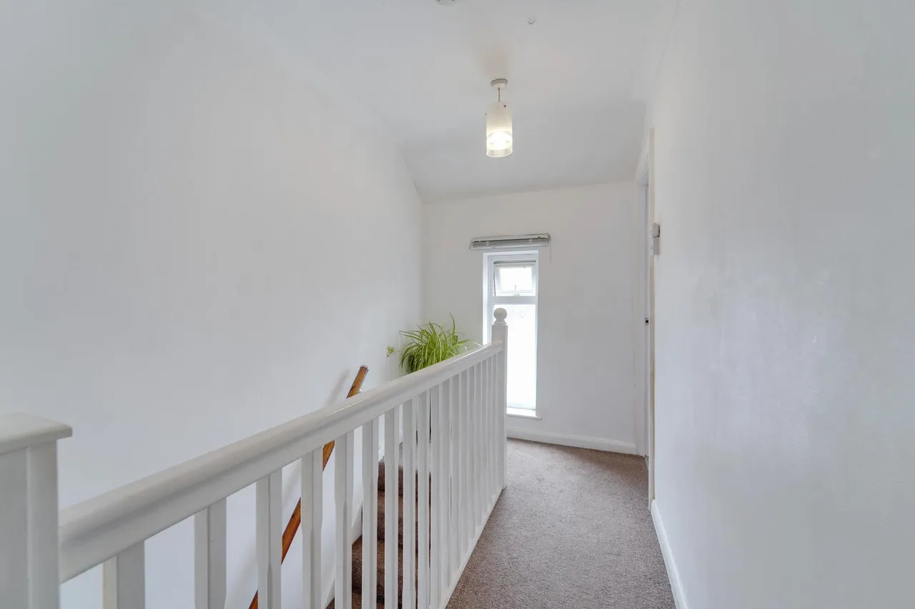 Lalleford Road, Luton, LU2, photo 18