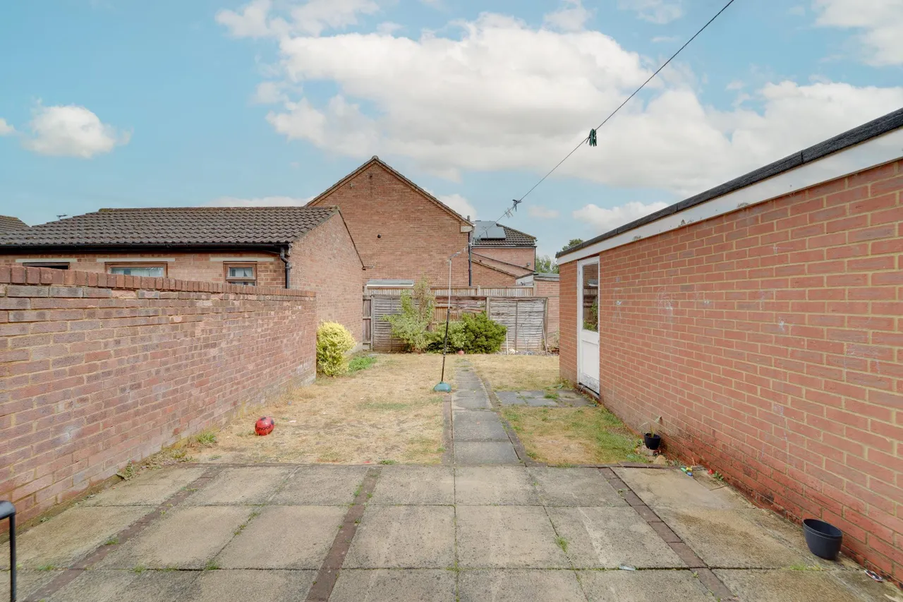 Lalleford Road, Luton, LU2, photo 22