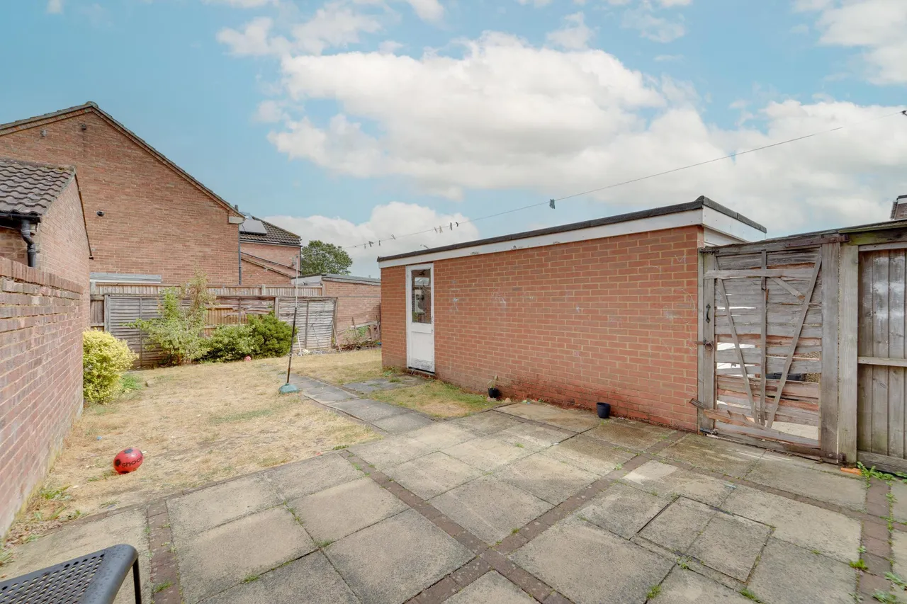 Lalleford Road, Luton, LU2, photo 23